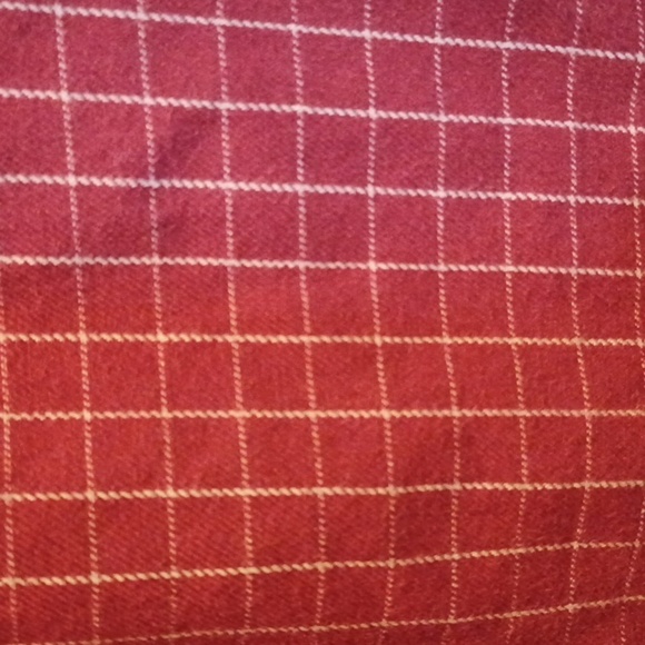 TOMMY JEANS, LONG SLEEVE, FRONT POCKET, WITH VELCRO, NICE BUTTON DOWN. 16.5 NECK - Picture 4 of 9